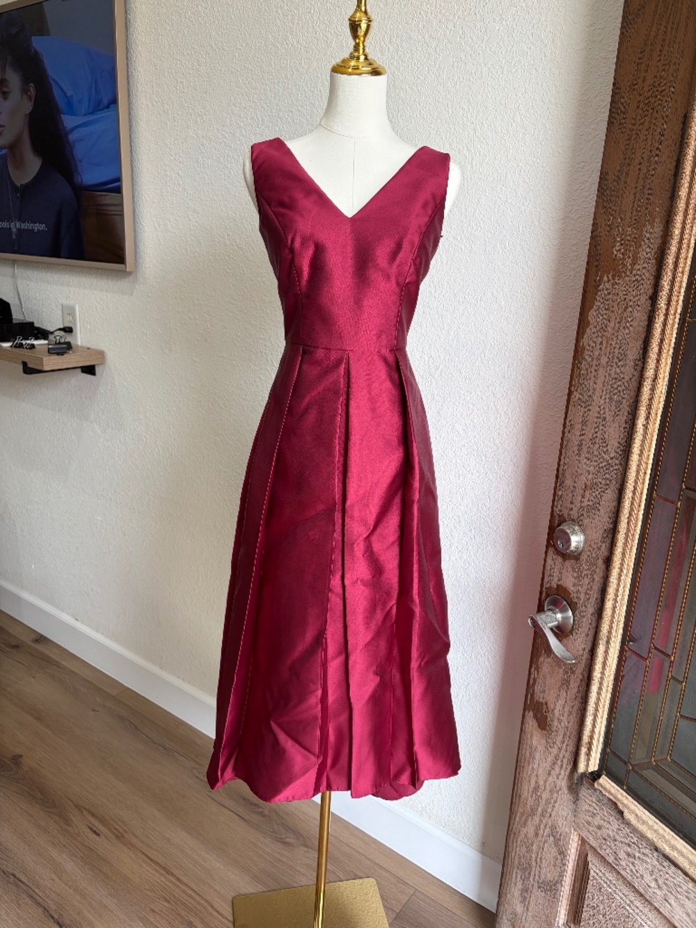 Alfred Sung Burgundy Satin V-Neck A-Line Formal Midi Dress Size 6